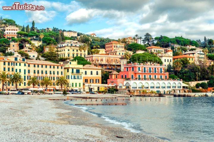 Casarinolaurino Valle Del Golfo Healthy Air Above The Sea Uscio Buitenkant foto